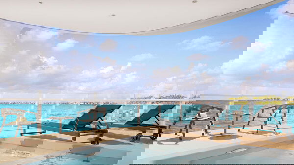 Silver Ray Cabin Image