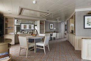 Silver Spirit Grand Suite