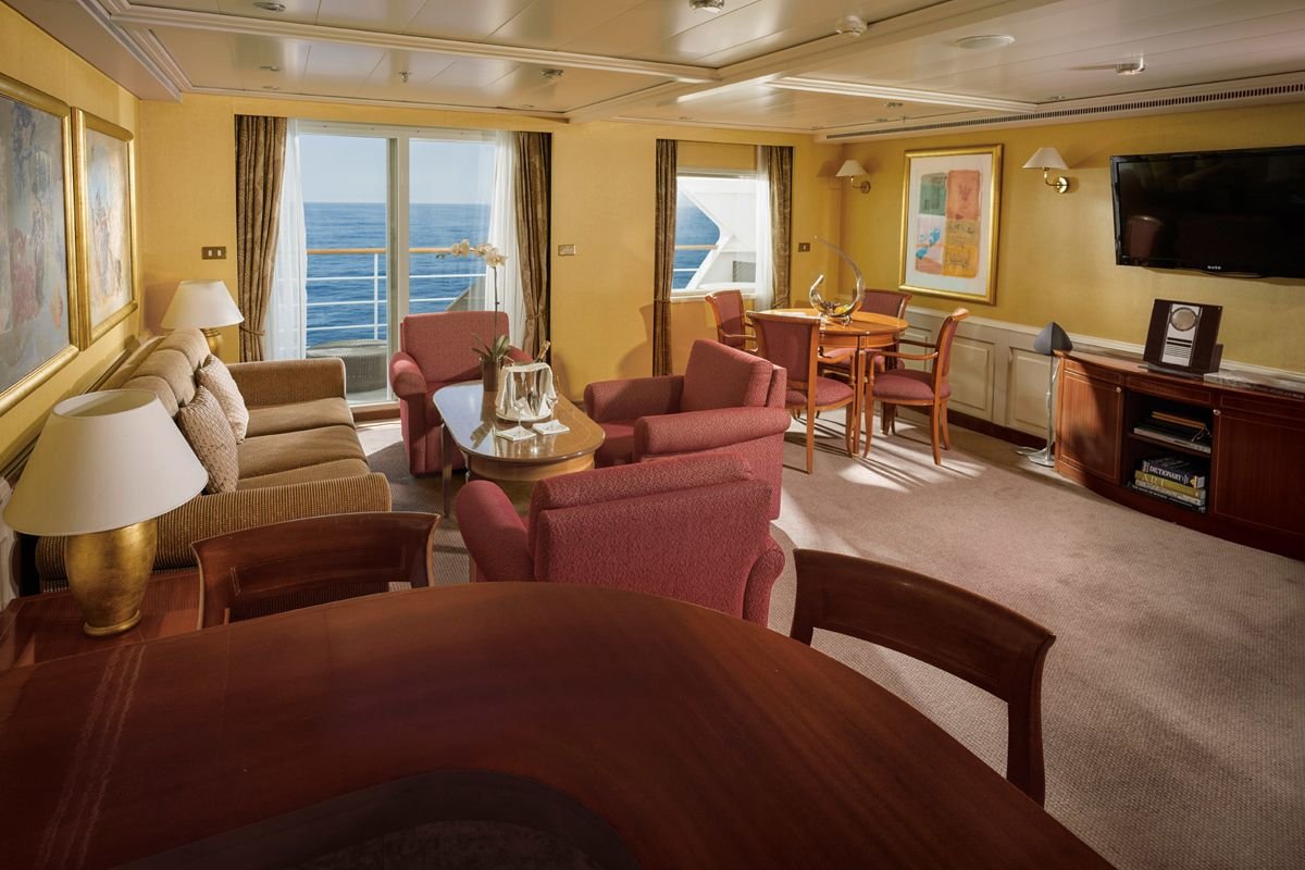 Silver Whisper - Reviews, Deckplans & Cruise Schedule - Silversea