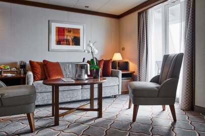 Silver Wind Medallion Suite