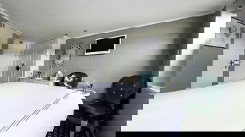 Trafalgar Verity Classic Stateroom