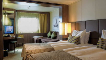 Heritage Adventurer Superior Stateroom