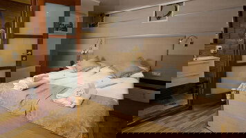 MV Princess Eleganza Porthole Window Cabin