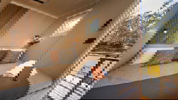 PS Emmylou Cabin Image