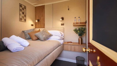 PS Emmylou Double Cabin