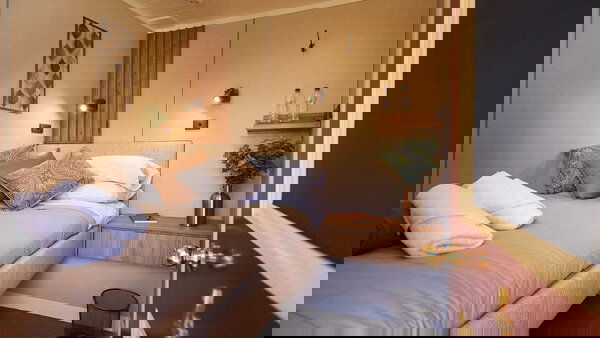 PS Emmylou Cabin Image