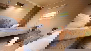 PS Emmylou Twin Cabin