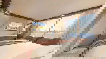 Travelmarvel Sirius Premium Cabin