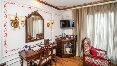 Ganges Voyager II Colonial Suite