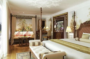 Ganges Voyager II Viceroy Suite