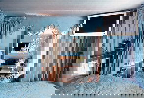 S.S. Antoinette Grand Suite