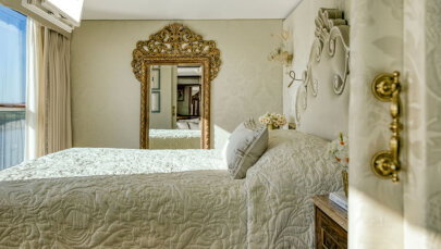 S.S. Antoinette Grand Suite