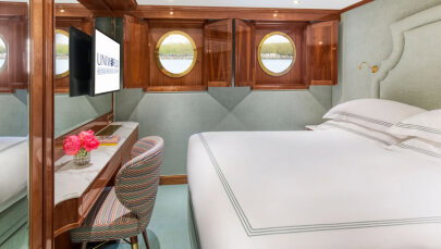 S.S. Bon Voyage Classic Stateroom