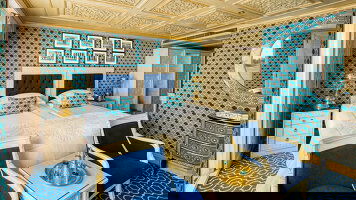 S.S. Sphinx Royal Suite