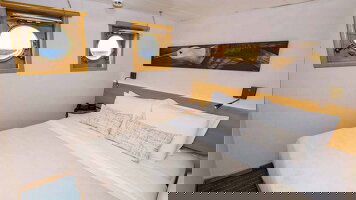 MV Galapagos Legend Standard Plus (Included) 