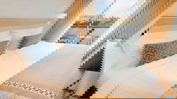 Viking Helgrim Cabin Image