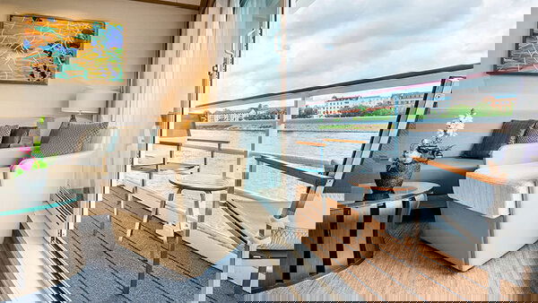 Viking Astrild Cabin Image