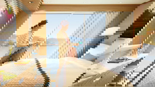 Viking Fjorgyn Cabin Image