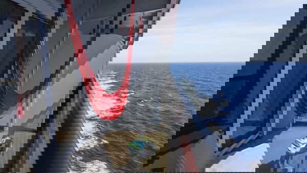 Brilliant Lady Cabin Image