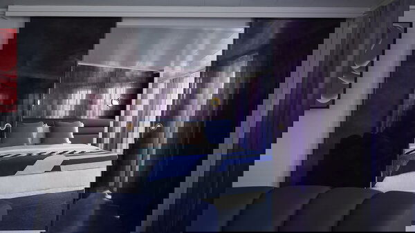 Resilient Lady Cabin Image