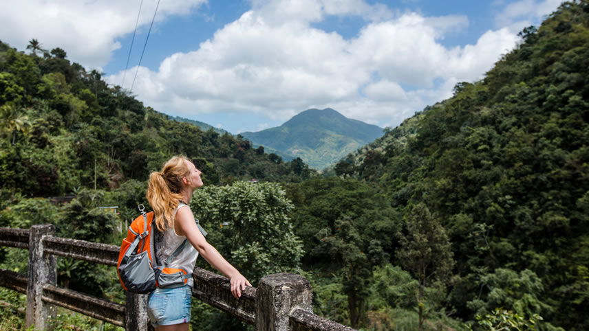 A First Timer's Guide to Preparing for a Walking Tour