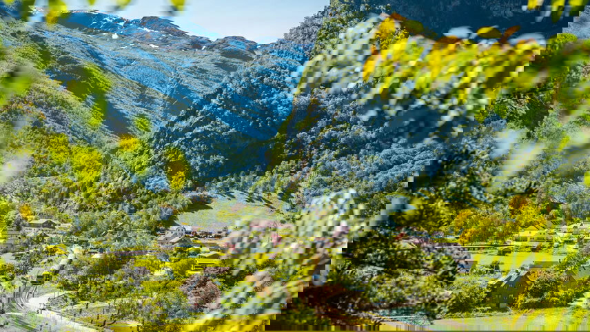 Beautiful Norway (Semi-Independent)