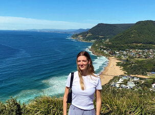 Maisie (Travel Advisor)