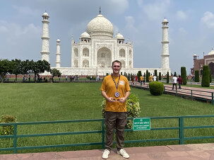 Sam (Travel Advisor)